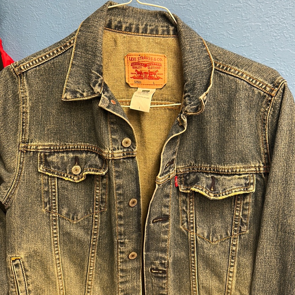 Levi’s denim jacket